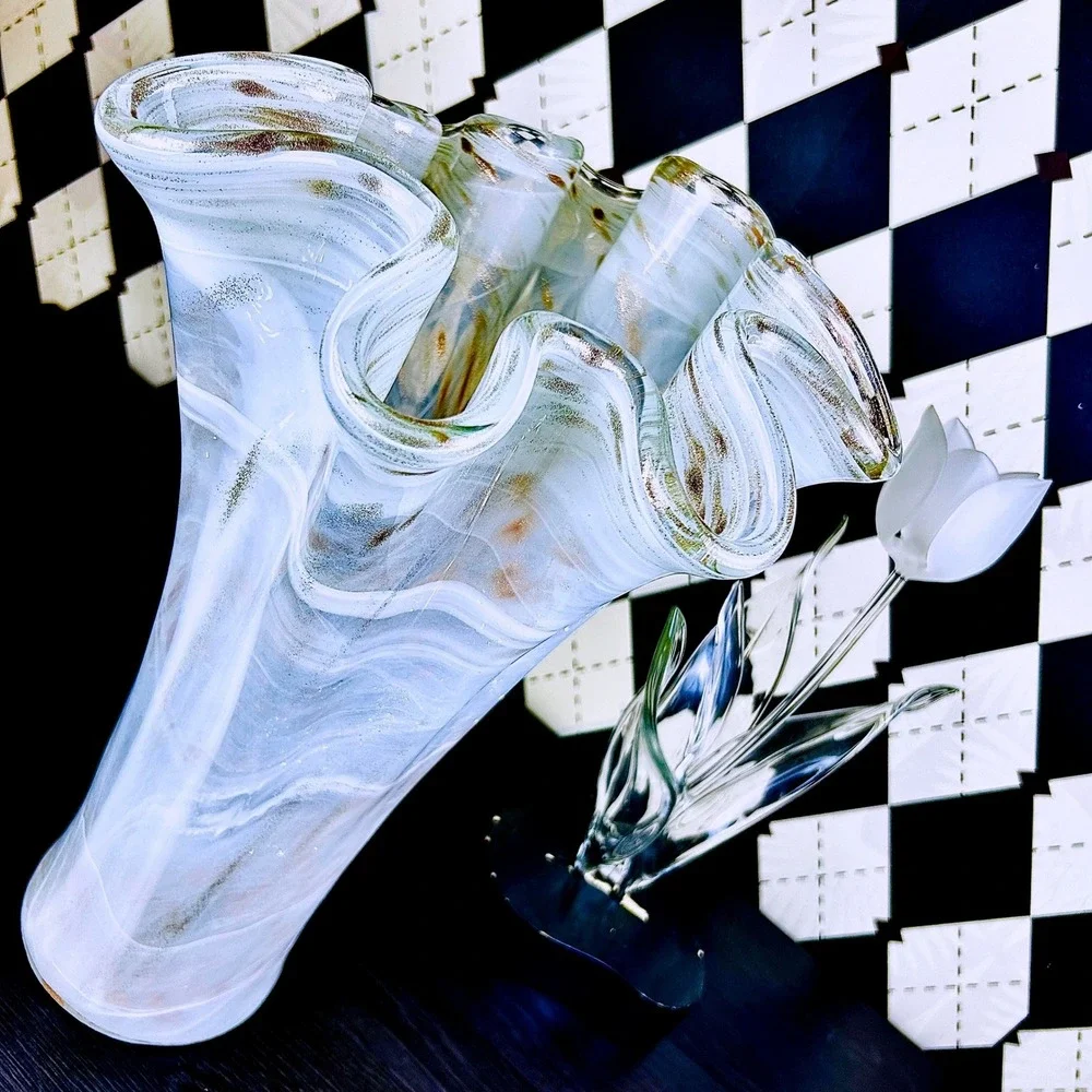 White Opaline Art Glass Vase 15" Ruffled Aventurine‎ Statement - Picture 6 of 17